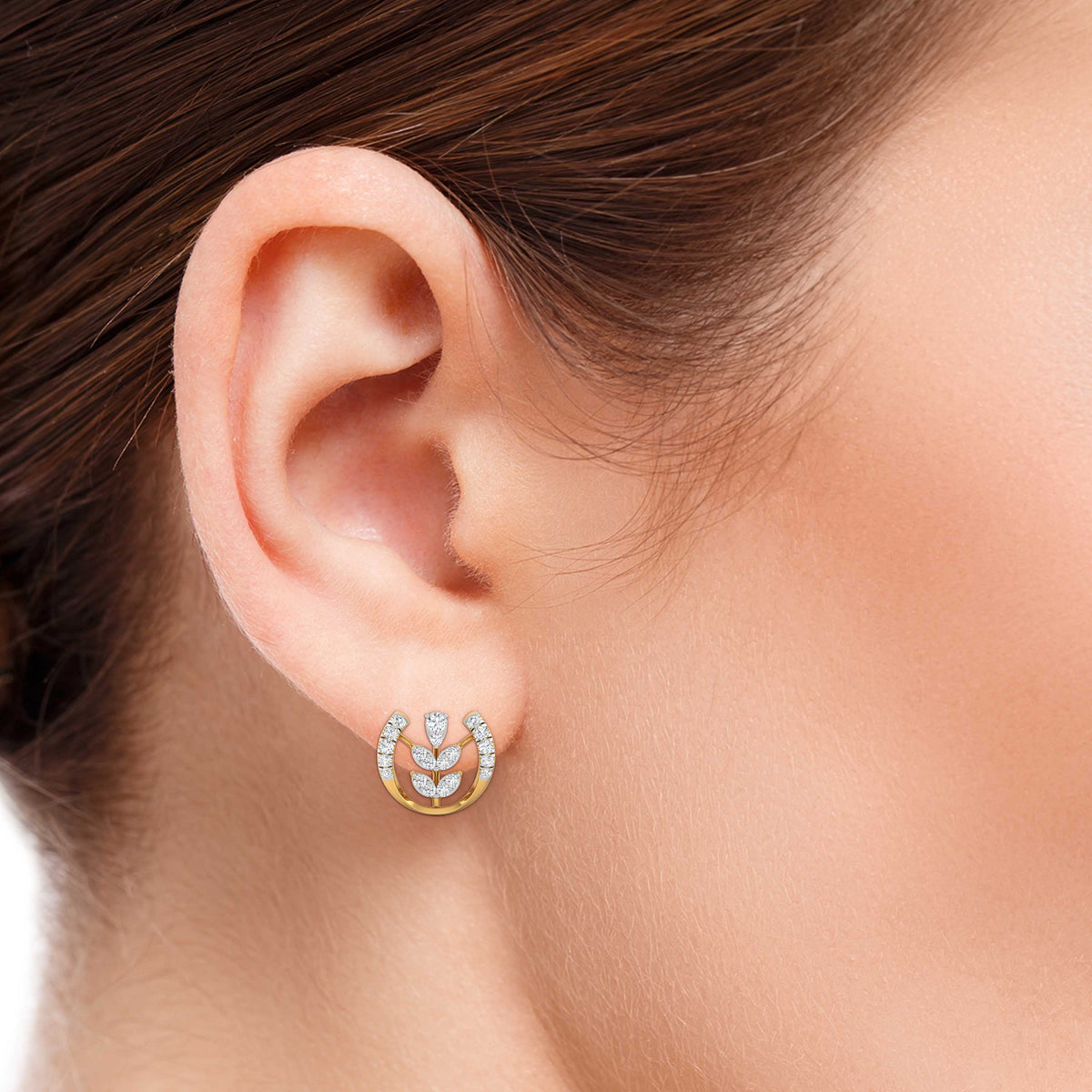 Daily Spark Horseshoe Bloom Diamond Stud Earrings